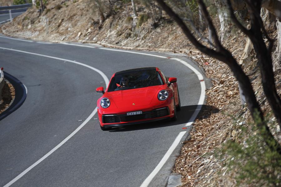  Porsche 911 Carrera S (992) 2019 года  (AU) (фото 32 из 40)